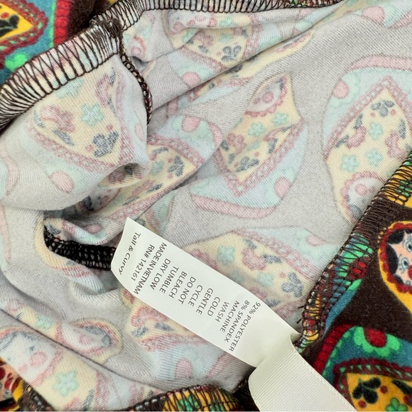 Lularoe Brown Yellow Russian Nesting Doll TC Tall & Curvy Printed Leggings - Picture 6 of 6